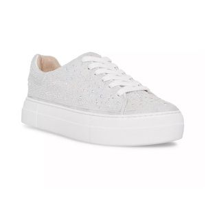 NWOB Betsy Johnson Sidny Sneakers in Pearl